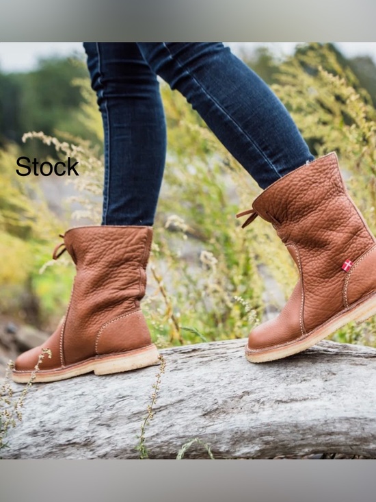Duckfeet Shoes - Duckfeet Arhus, Size 39 in Nut Brown Leather